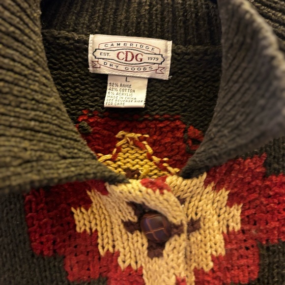 Cambridge Dry Goods Women's Cardigan Sweater - Picture 6 of 11
